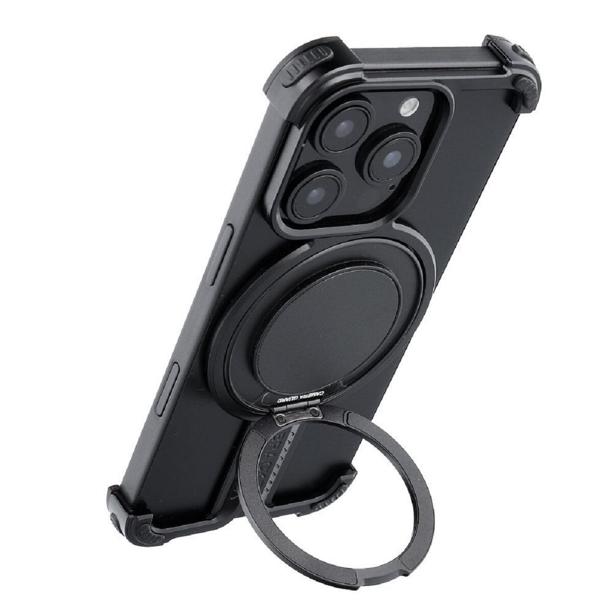 Schwarze Handyhülle mit Ringhalter. Das Telefon hat drei Kameras und einen schwarzen Ring.