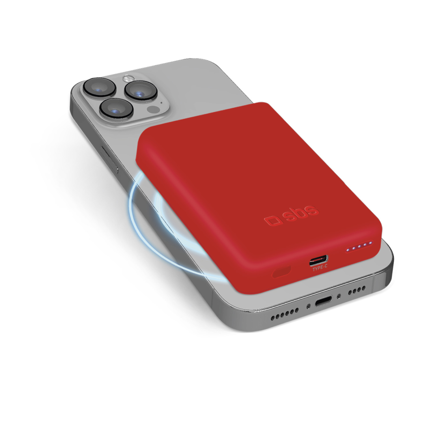 Un power bank rosso è sopra un telefono argentato. Il power bank ha una porta USB-C.
