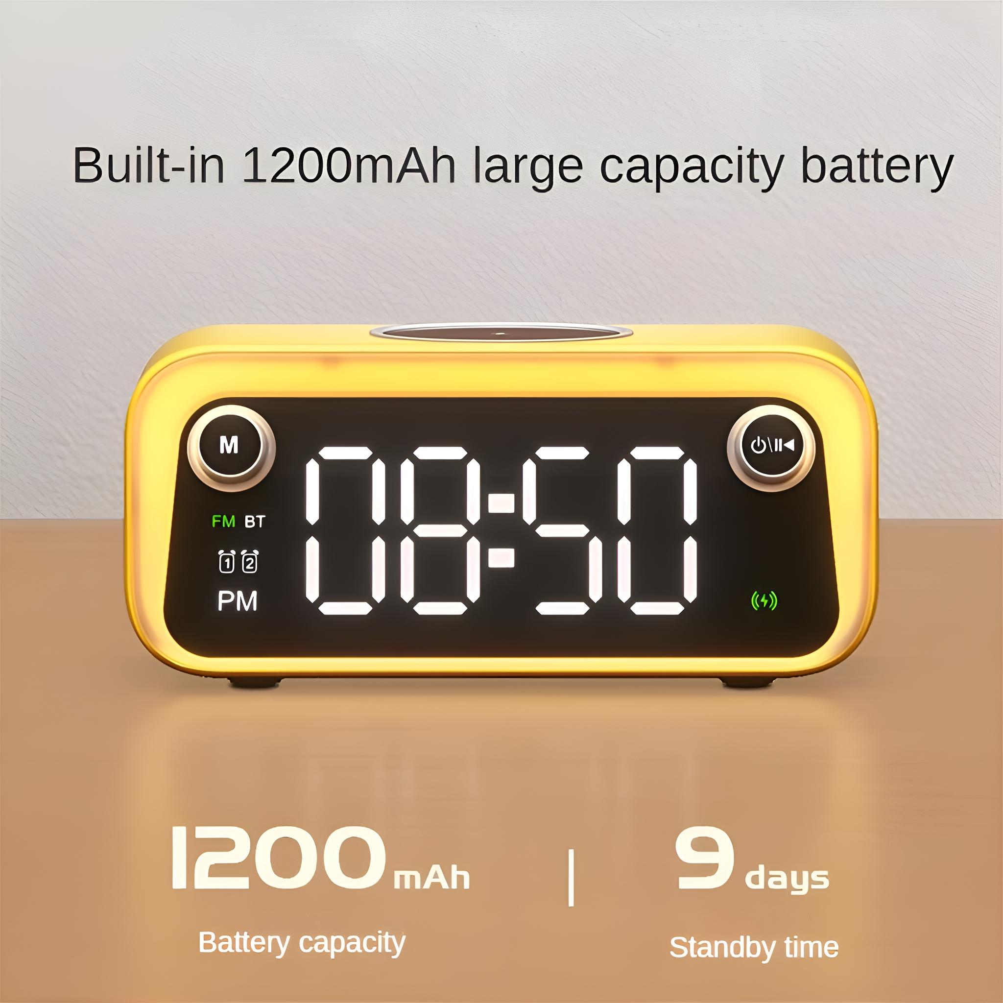 Gelbe Digitaluhr mit großen Zahlen. Sie zeigt 08:50. Sie hat eine Batteriekapazität von 1200mAh.