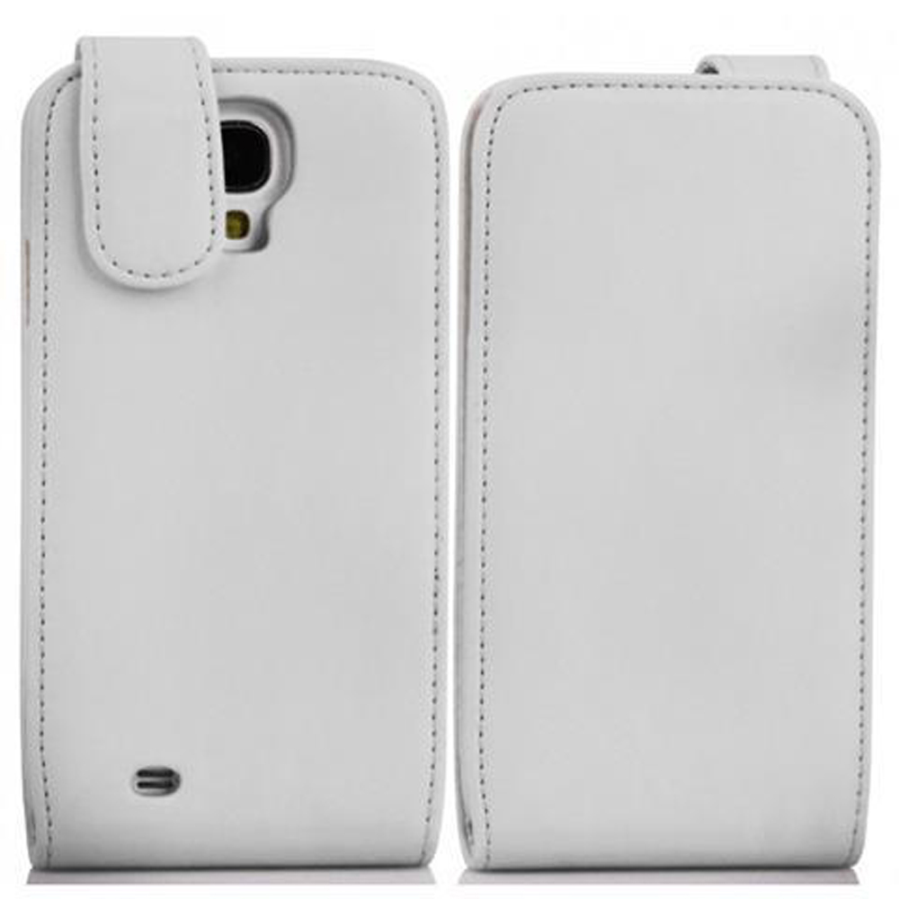 Custodia bianca per telefono. Chiusa, similpelle con chiusura. Il retro è liscio. Isolato su bianco.