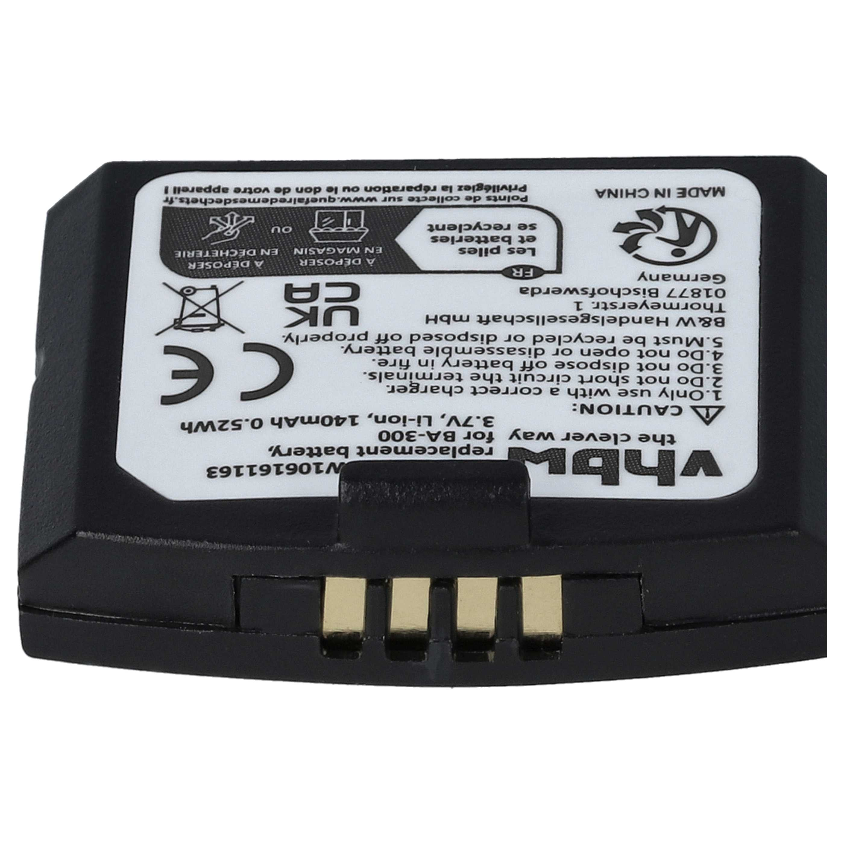 Eine schwarze Batterie mit weißem Text und Etiketten. Sie hat goldfarbene Kontaktpunkte an der Unterseite.