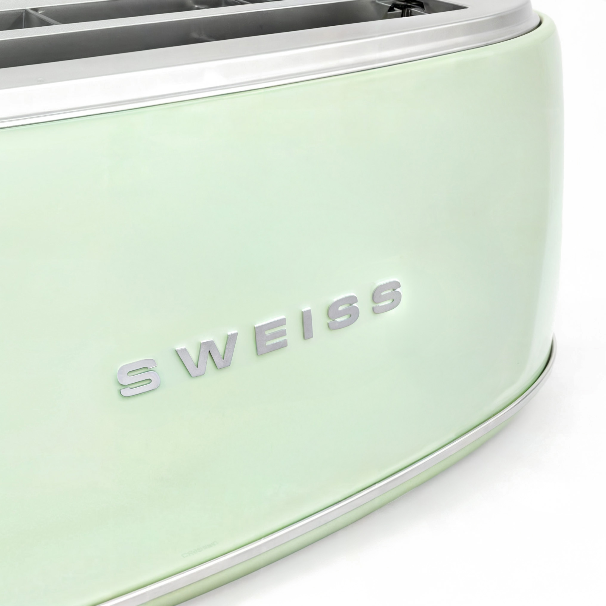 Nahaufnahme eines mintgrünen Toasters mit dem Markennamen 'S WEISS' in silbernen Buchstaben.