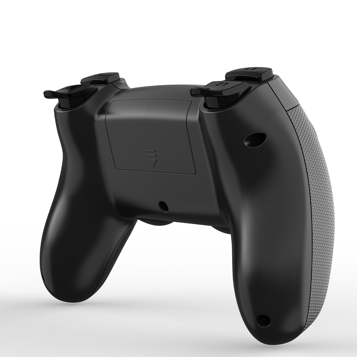 Schwarzer Gamecontroller. Die Rückseite eines schwarzen Gamecontrollers mit sichtbaren Knöpfen und Griffen.