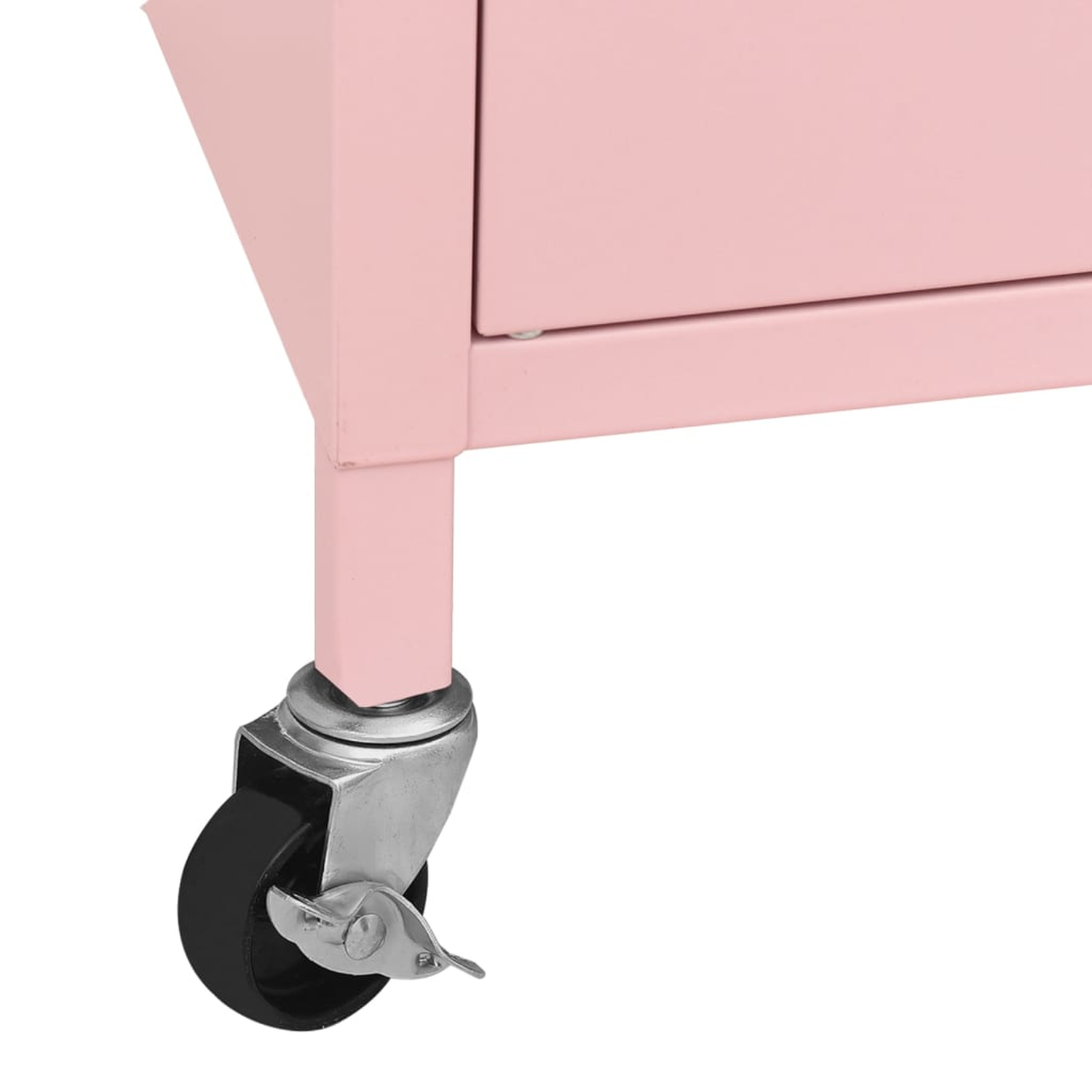 Nahaufnahme eines rosa Schranks mit Rollen. Das Rad ist schwarz, mit silbernem und rosa Rahmen.