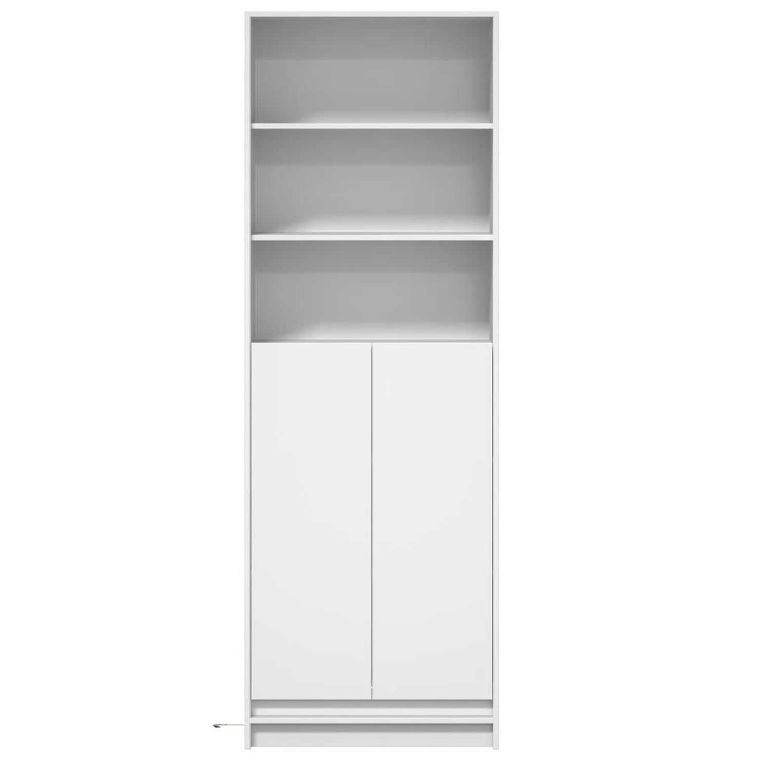Weißer hoher Schrank mit Regalen und Türen. Weißer Hintergrund.