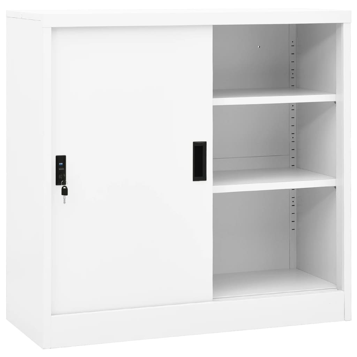 Weißer Metallschrank mit Schiebetür, Regale sichtbar. Schwarzer Griff und Schlüssel.