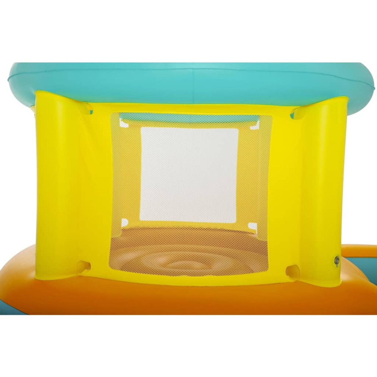 Primer plano de una estructura inflable y colorida para jugar en la piscina con una red, paneles amarillos y azules.