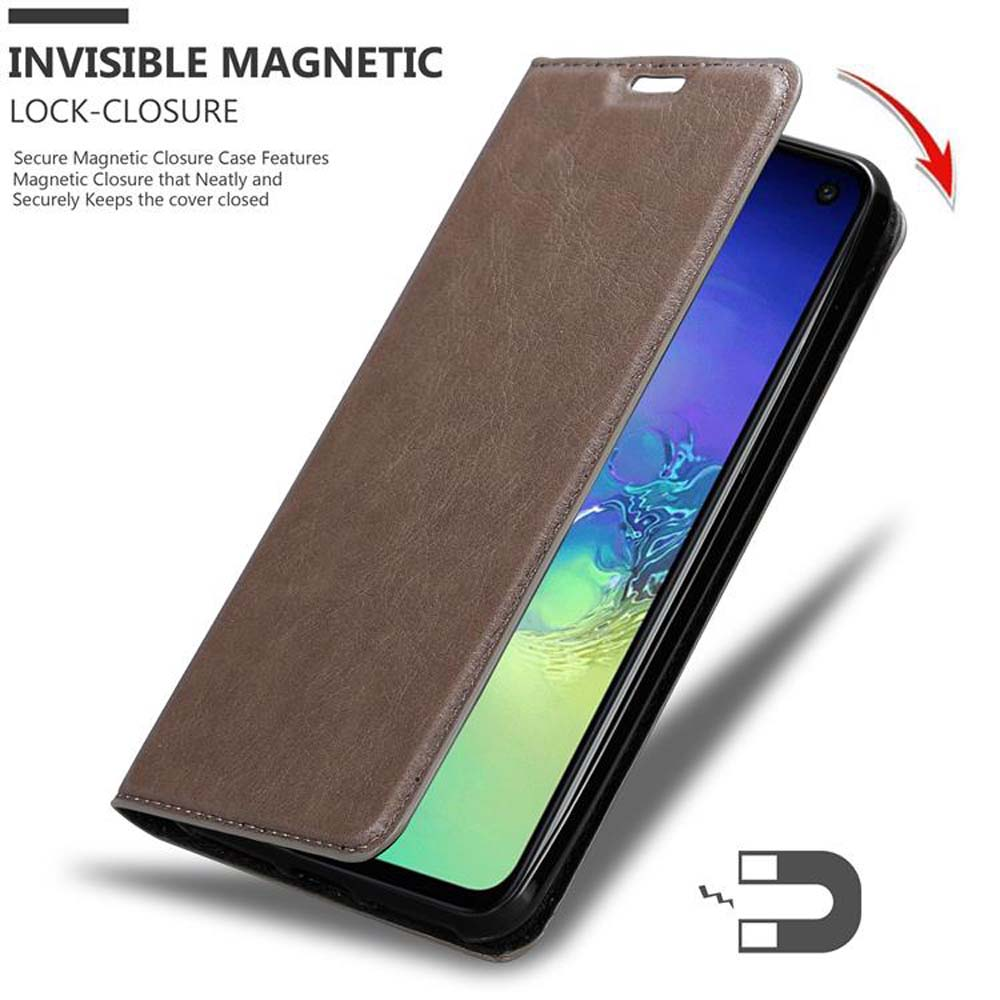 Braune Leder-Handyhülle. Geöffnet, zeigt ein Telefon. Die Hülle ist magnetisch und hat einen Verschluss.