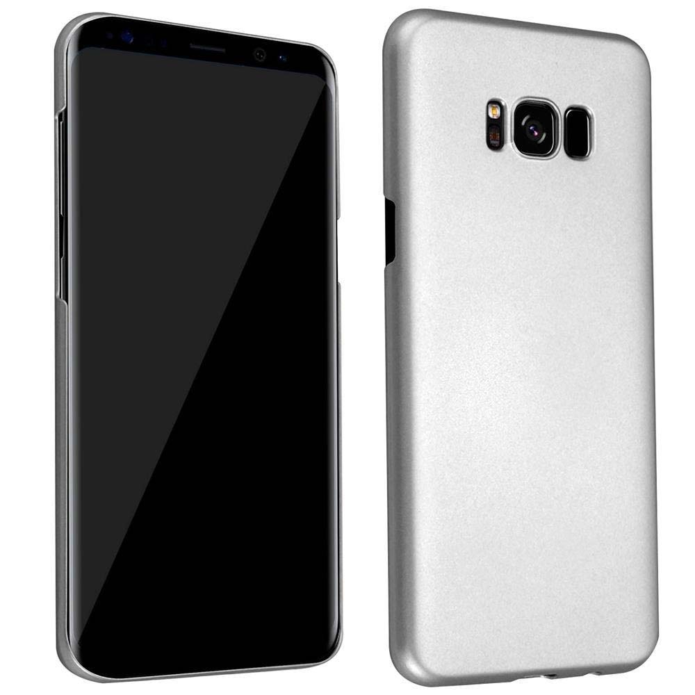 Un telefono argento e la sua custodia argento. Uno mostra lo schermo, l'altro il retro.
