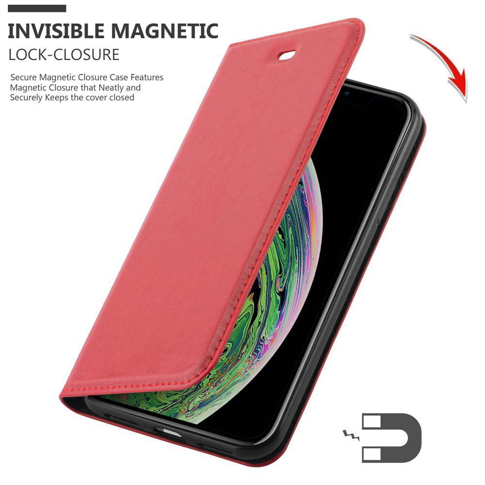Custodia per telefono rossa con chiusura magnetica. La custodia è aperta, rivelando lo schermo del telefono. Viene mostrato un magnete.