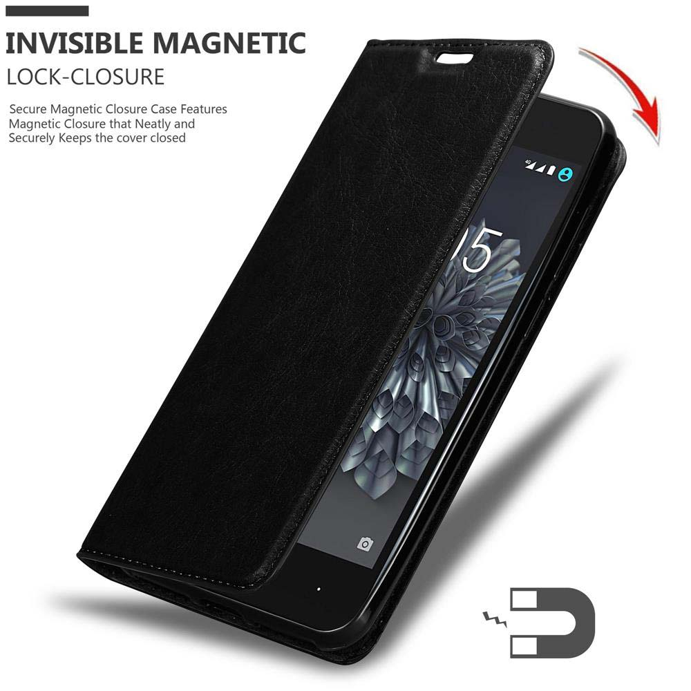 Funda negra para teléfono abierta, revelando un teléfono. Texto: Cierre magnético invisible. Cierre y flecha magnéticos visibles.