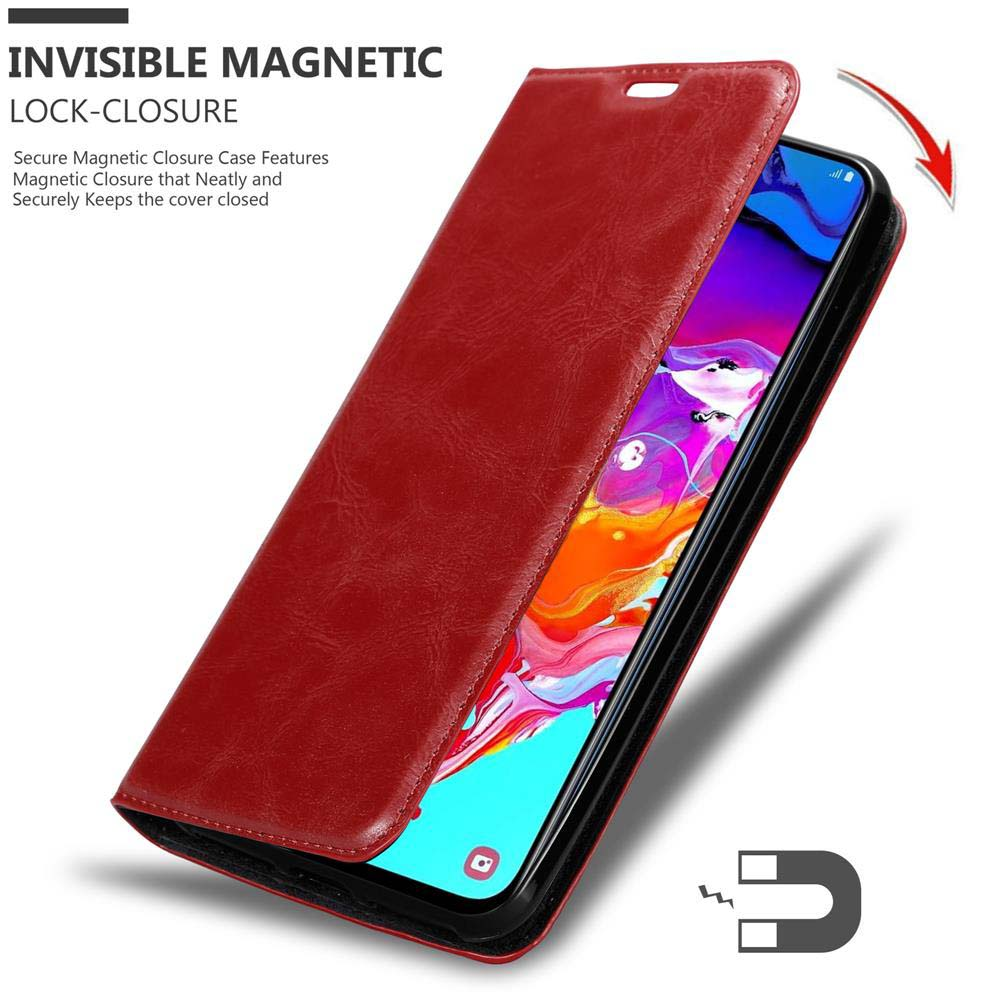Rote Handyhülle offen mit Telefon darin. Die Hülle hat einen Magnetverschluss.