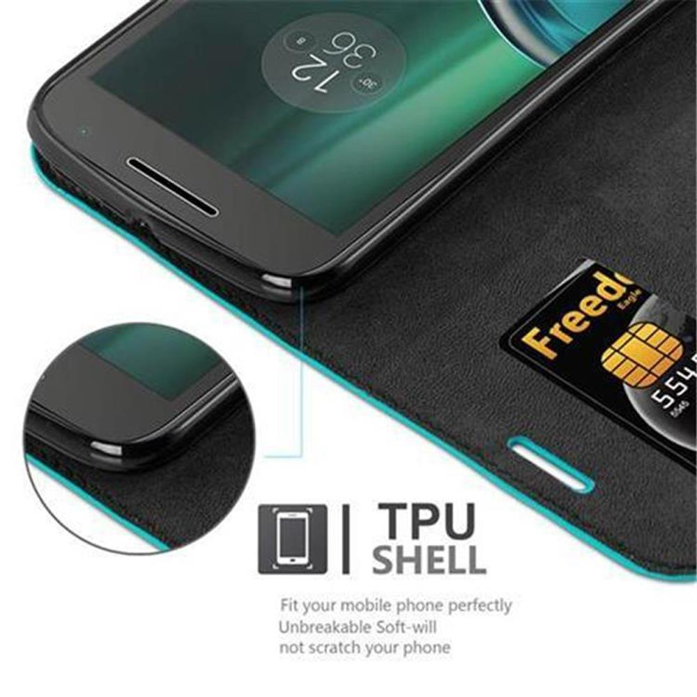 Teléfono negro en una funda negra con ranura para tarjeta de crédito. El texto dice "TPU SHELL".