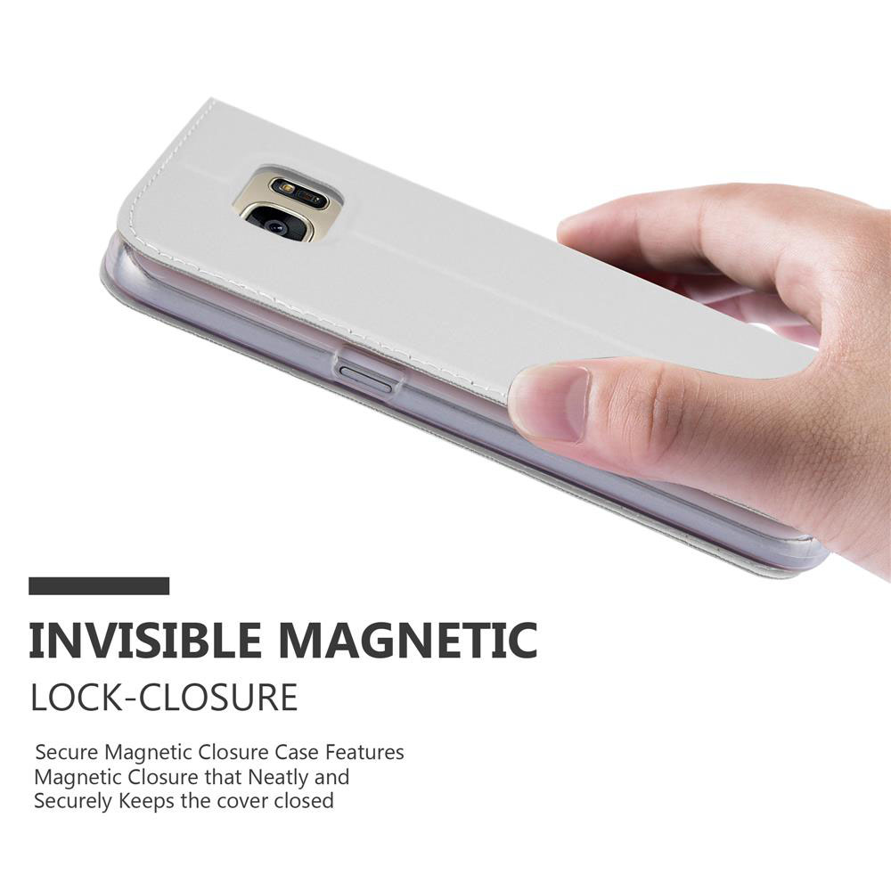 Mano che tiene una custodia bianca per telefono. Testo: INVISIBLE MAGNETIC LOCK-CLOSURE.