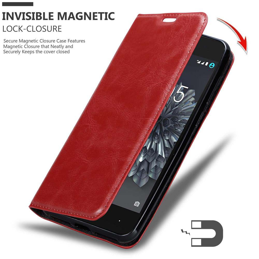 Funda de teléfono roja abierta. Teléfono dentro. Cierre magnético con un símbolo de imán.