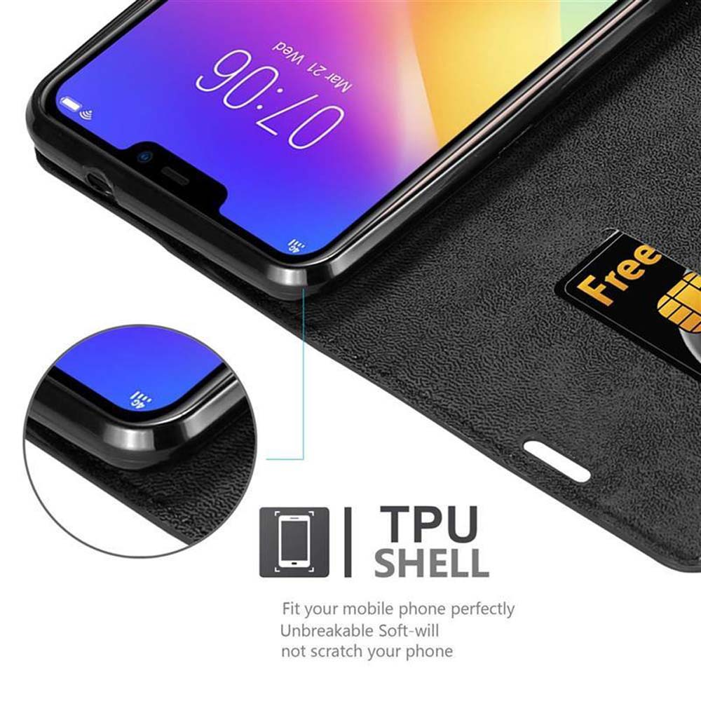 Schwarze Handyhülle offen, mit Telefon, das Zeit und Datum anzeigt, und eine Karte.