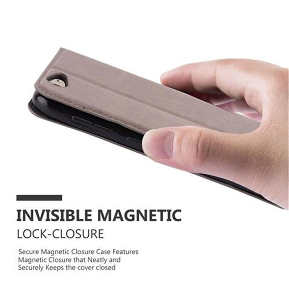 Hand hält eine Handyhülle mit Magnetverschluss. Text: Unsichtbarer Magnetverschluss.
