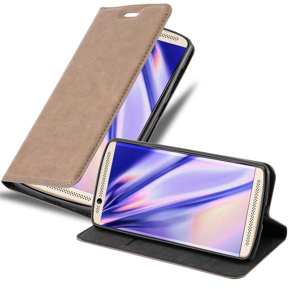 Hellbraune Handyhülle mit offener Abdeckung, die ein Telefon zeigt. Das Telefon steht auf einem Ständer.