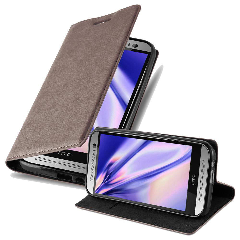 Una funda marrón para teléfono, abierta y cerrada, con un teléfono dentro.