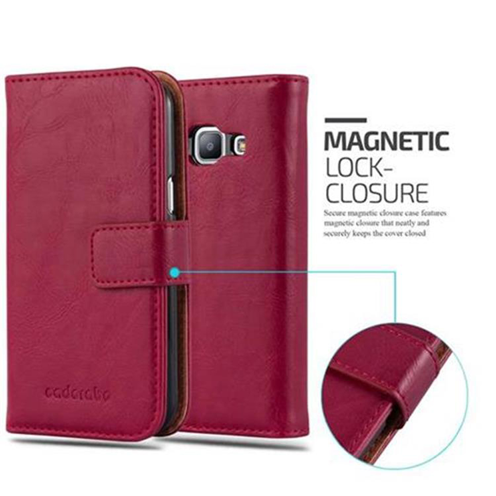 Custodia rossa con chiusura magnetica. Dettagli e design della custodia.