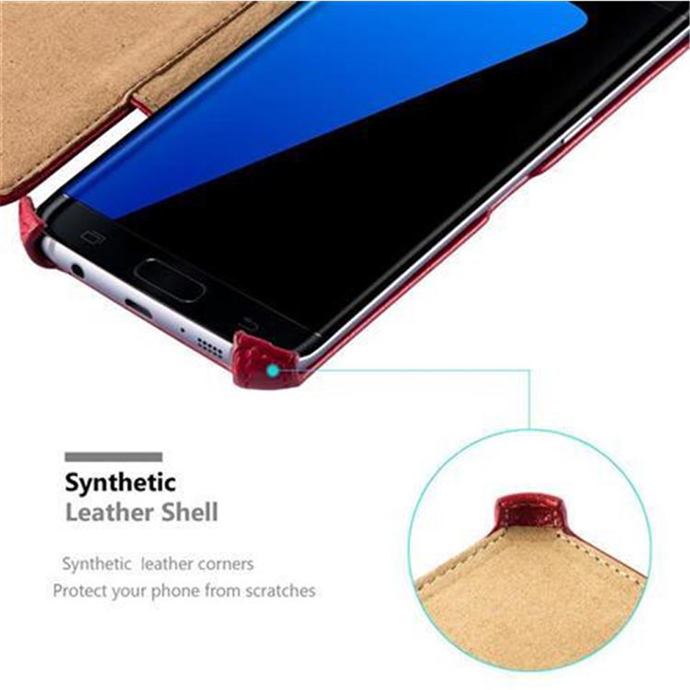 Primo piano di un telefono nero con custodia bordata di rosso. Il testo descrive il guscio in pelle sintetica.