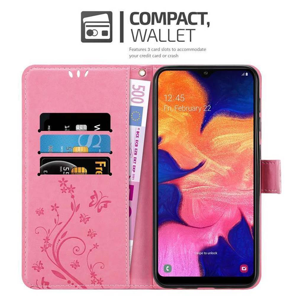 Eine rosa Handyhülle mit einem Telefon darin. Die Hülle hat Kartenfächer und ein Blumendesign. Das Telefon zeigt eine App.