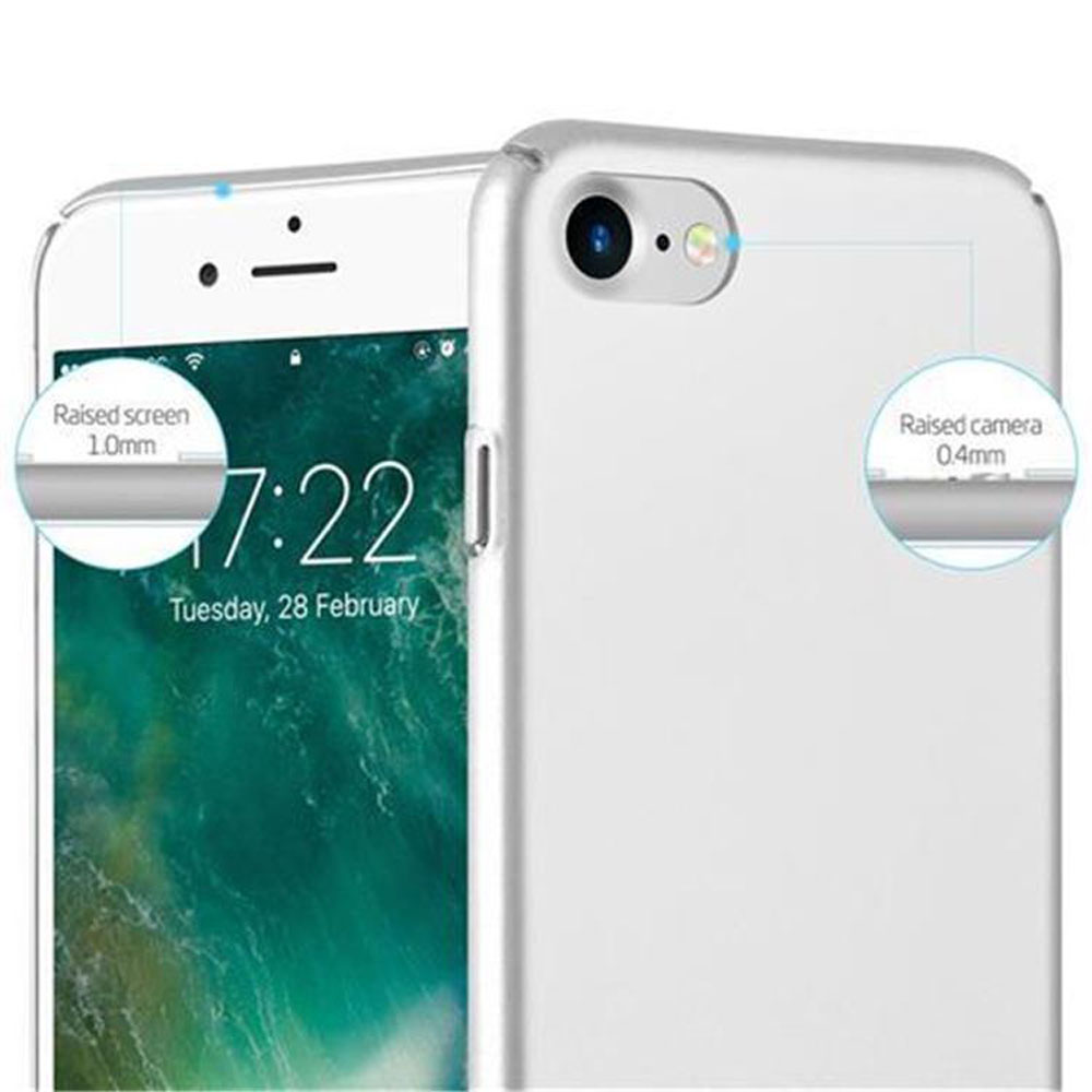 Un telefono bianco in una custodia bianca. La custodia ha protezione schermo e fotocamera rialzata.