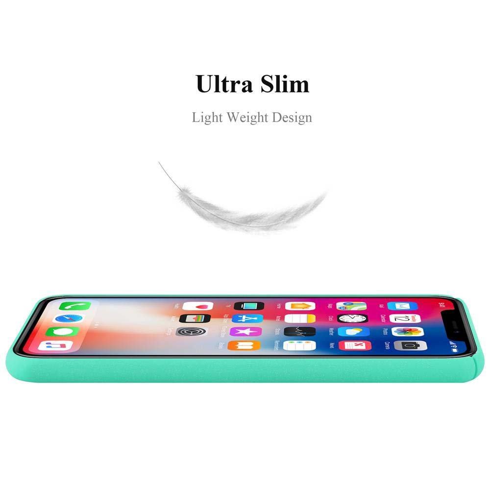 Un telefono in una custodia verde. Design ultra sottile e leggero. Una piuma è mostrata sopra.
