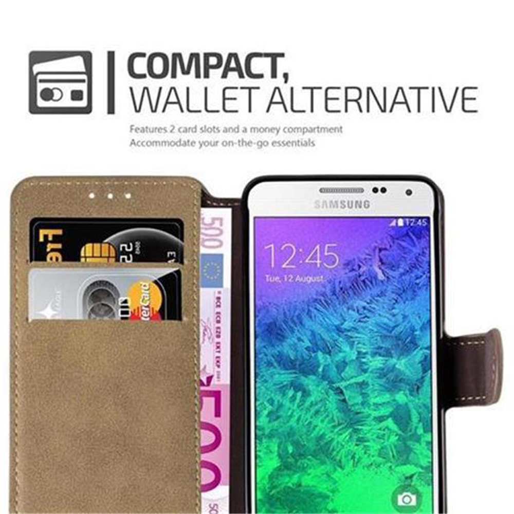 Funda de billetera abierta, mostrando tarjetas y efectivo. El teléfono muestra fecha y hora.