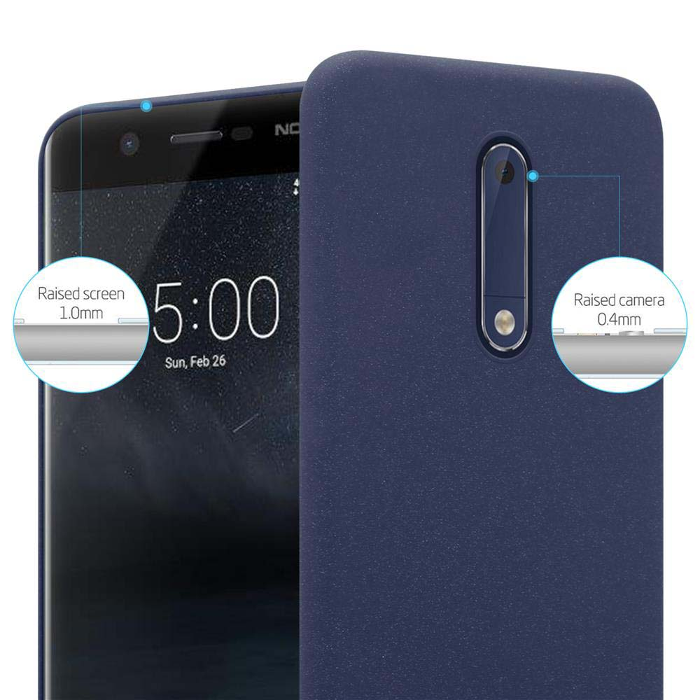 Telefon in einer blauen Hülle. Nahaufnahme des Bildschirms, der Kamera und der Knöpfe.
