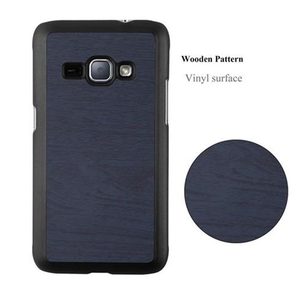 Custodia per telefono con motivo in legno blu scuro sul retro. La cornice è nera.