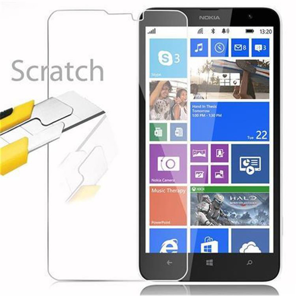 Un telefono con protezione schermo e un coltello. La parola Scratch è visibile.