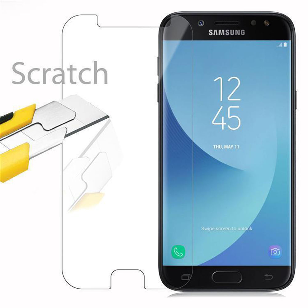 Proteggi schermo con un telefono e un coltello che taglia il vetro.