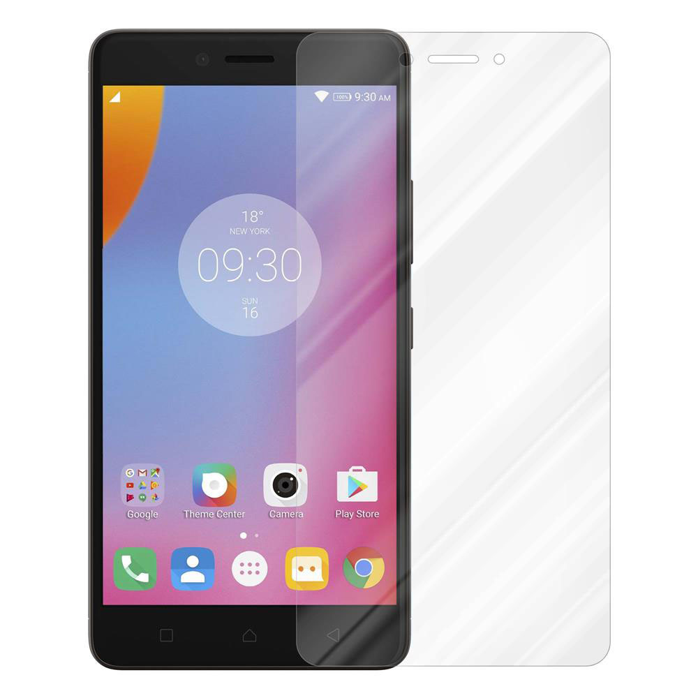 Telefono con protezione schermo applicata. L'ora e la data sono sullo schermo del telefono. La protezione è a destra.