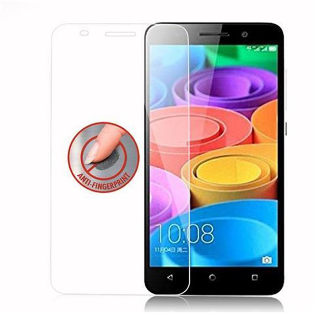 Uno schermo del telefono con una protezione e un dito che lo tocca. Lo schermo mostra uno sfondo colorato.