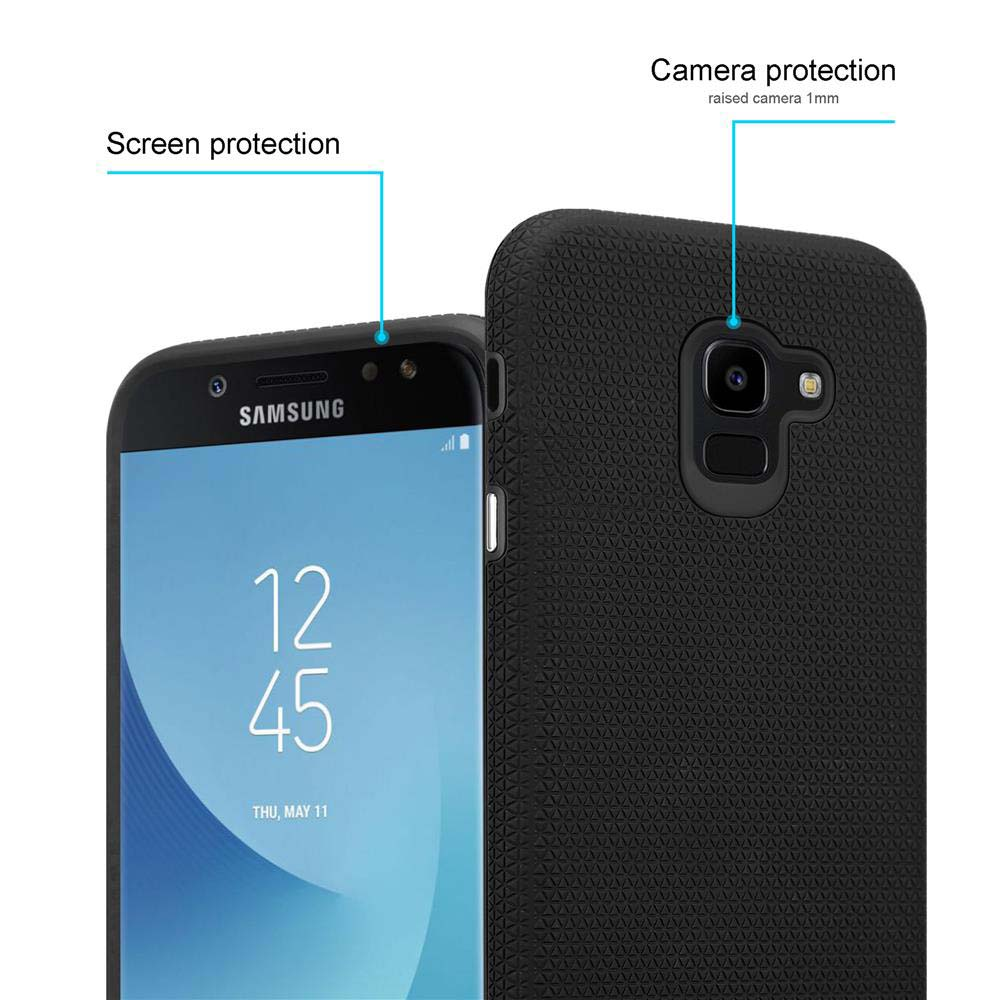 Telefono nero con custodia. Mostra ora e data. La custodia protegge la fotocamera.