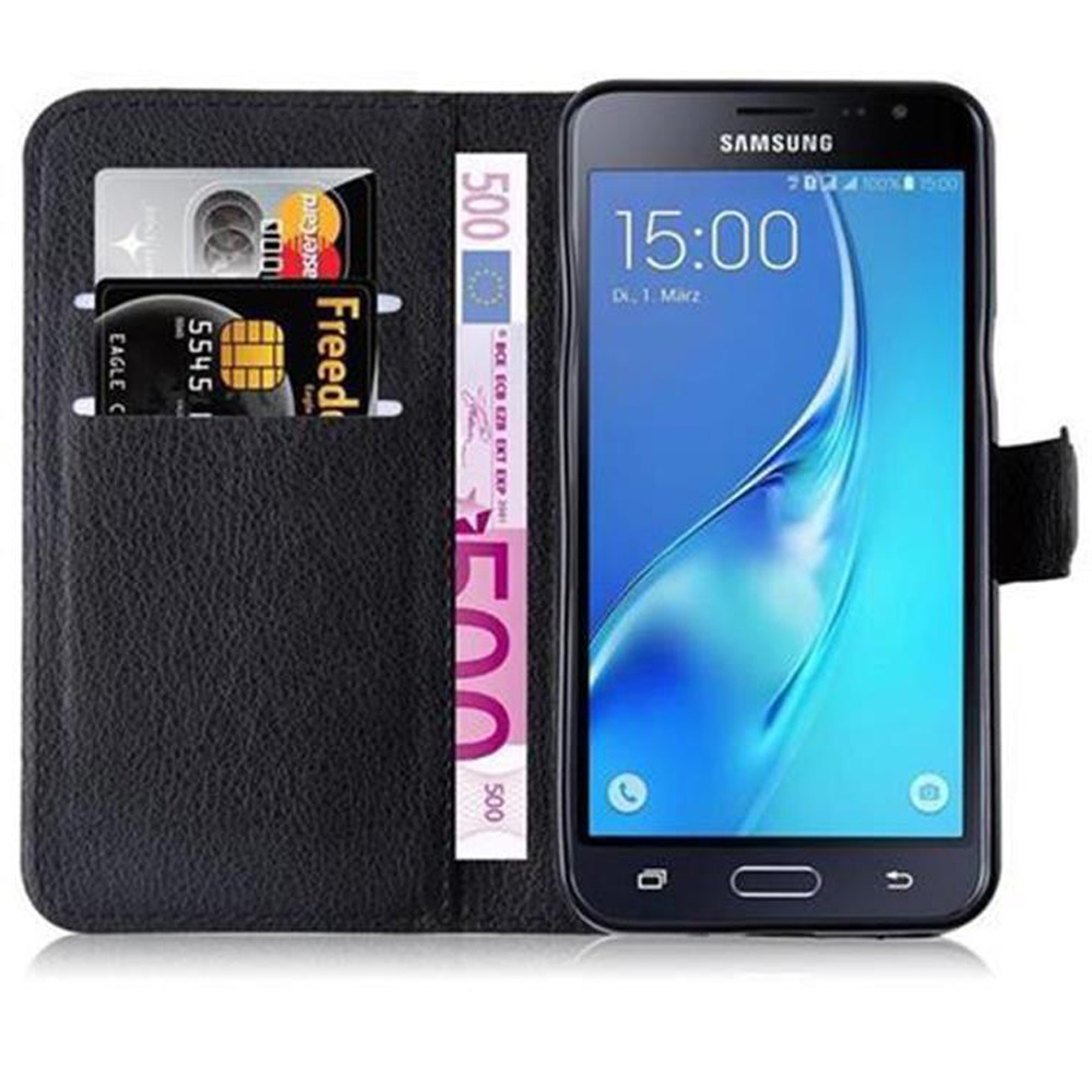 Schwarze Handyhülle mit Handy und Karten innen, offen. Telefon zeigt Uhrzeit.