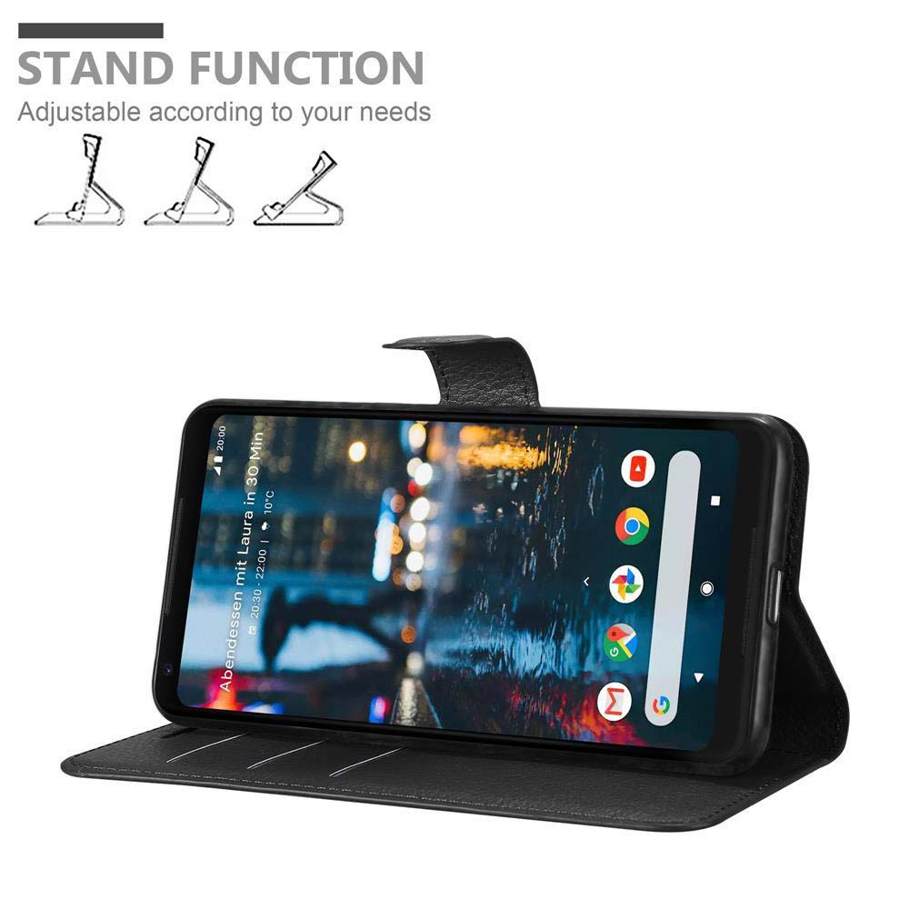 Ein Telefon in einer schwarzen Lederhülle, geöffnet, zeigt einen Bildschirm mit App-Oberfläche. Standfunktion.