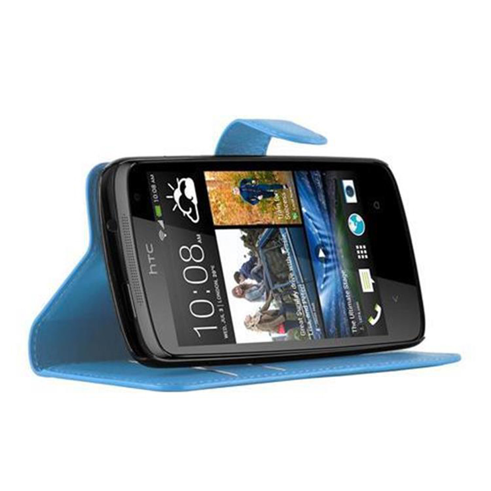 Eine blaue Handyhülle mit einem Telefon darin, das einen Bildschirm anzeigt. Die Handyhülle ist geöffnet.
