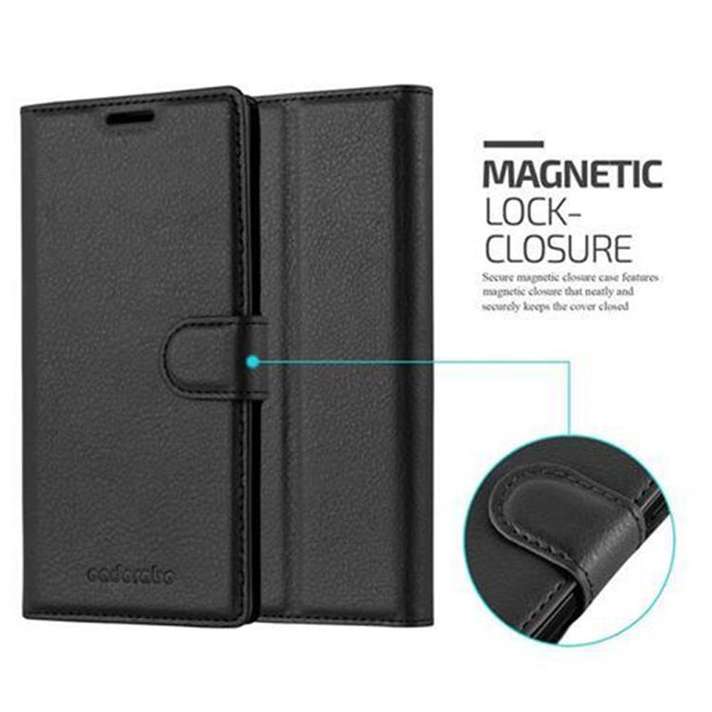 Custodia in pelle nera, aperta. Chiusura magnetica e dettaglio ravvicinato della serratura.