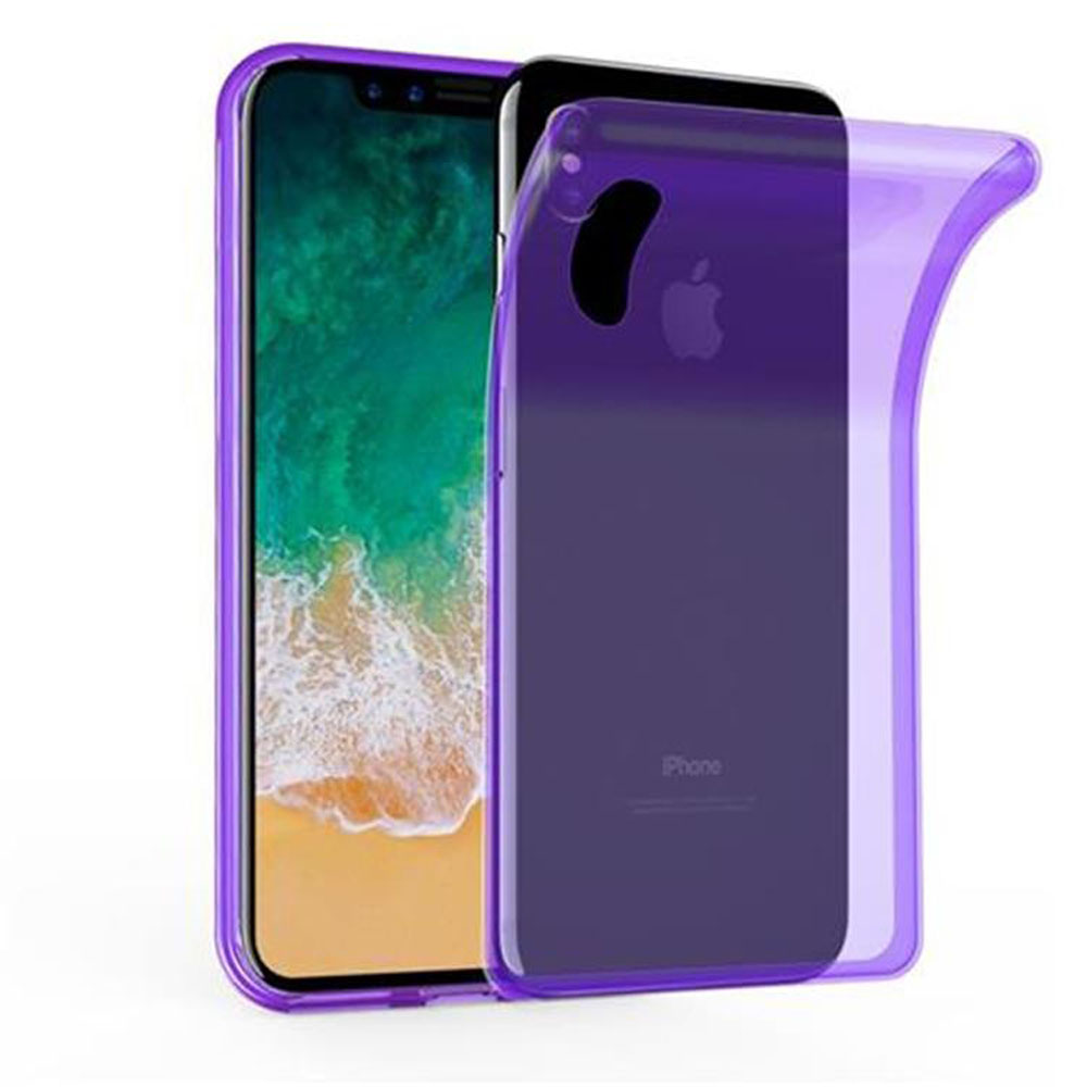 Due telefoni con custodia. Uno in una custodia viola. L'altro è una custodia trasparente su un telefono.