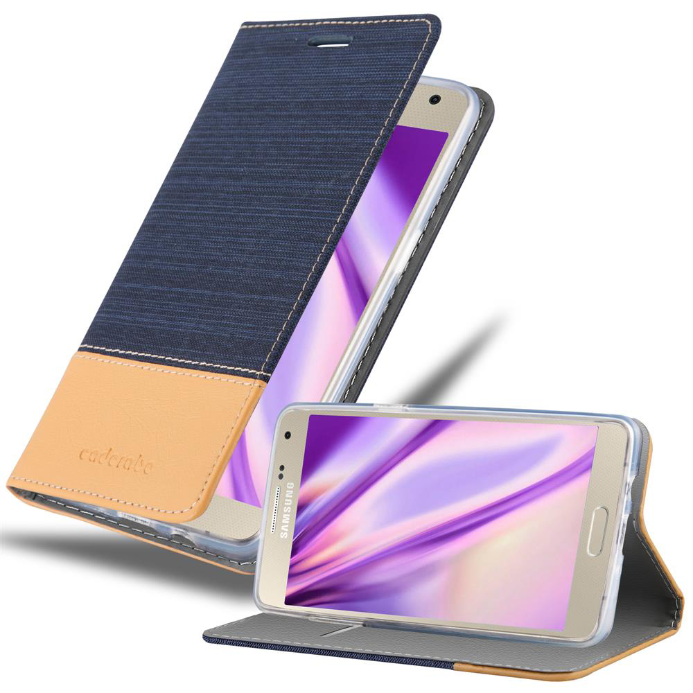 Un teléfono en una funda azul y marrón, abierto, y un segundo teléfono en una funda con el mismo diseño.