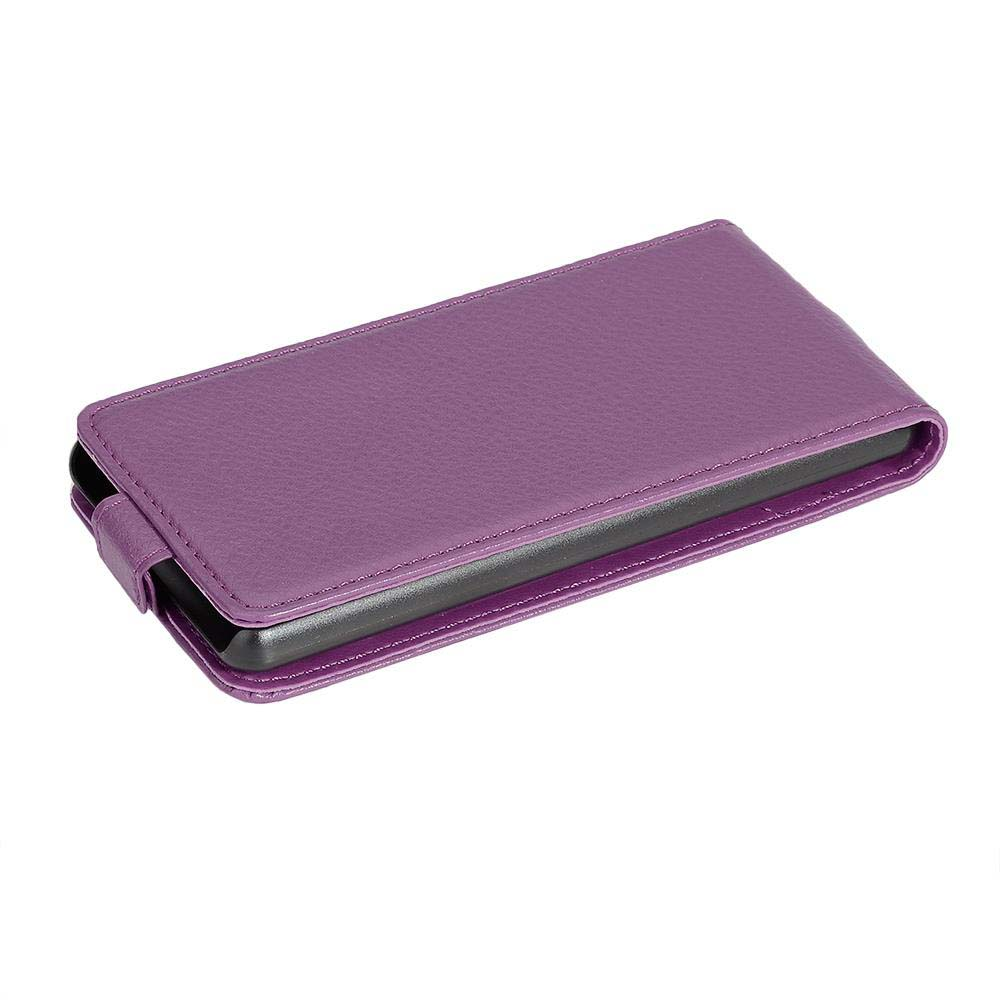 Custodia per telefono viola chiusa. La custodia è realizzata in materiale liscio.
