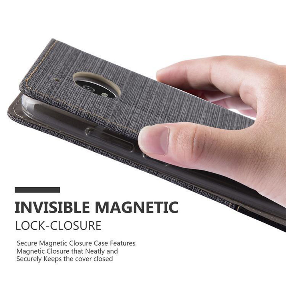 Custodia per telefono con chiusura magnetica. La custodia è chiusa.