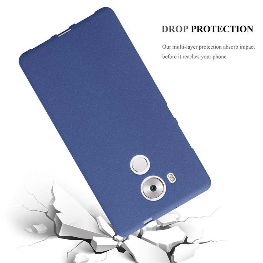 Custodia blu per telefono con fori per fotocamera e flash, testo 'DROP PROTECTION'.