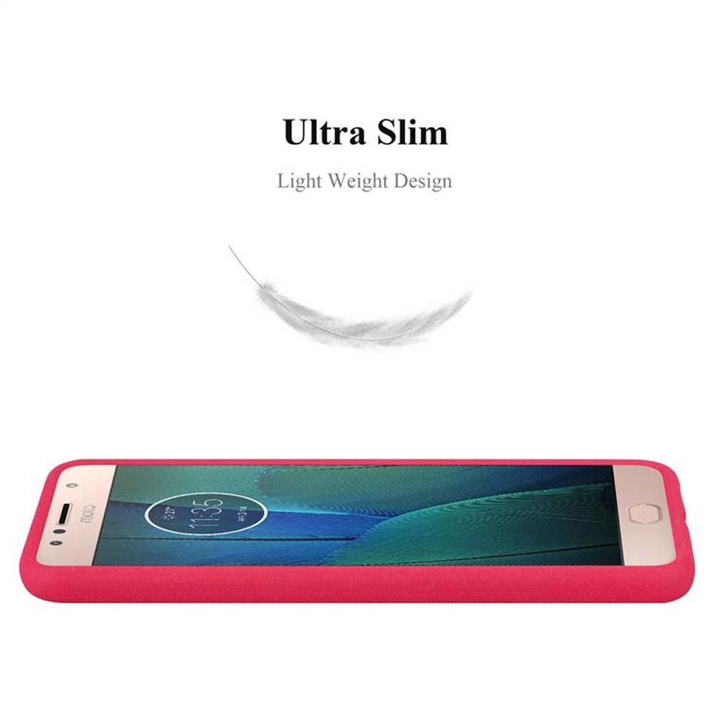 Una custodia rossa per telefono con un telefono all'interno. Una piuma fluttua sopra. Testo: Ultra Slim.