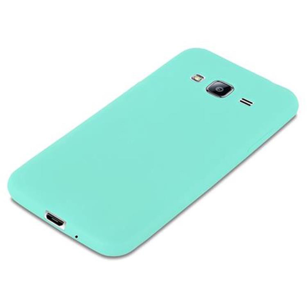 Una custodia per telefono verde acqua tinta unita, con fotocamera e porte. La custodia è su sfondo bianco.