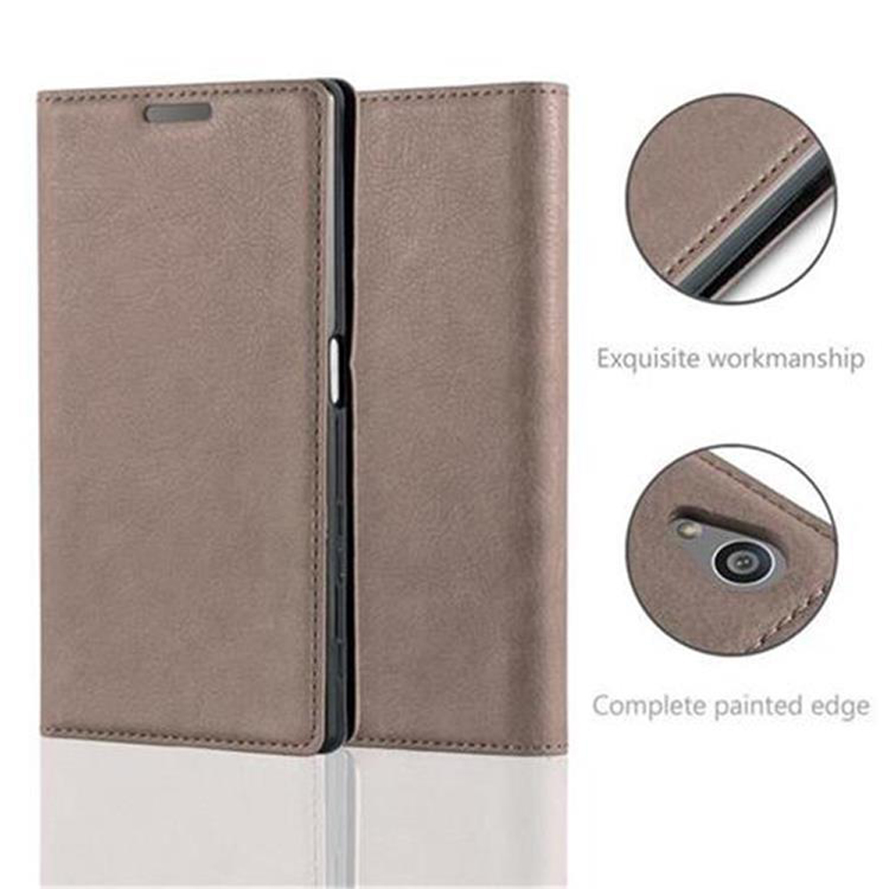 Una funda de teléfono beige con una mano de obra exquisita. Muestra el borde de la funda y el teléfono.