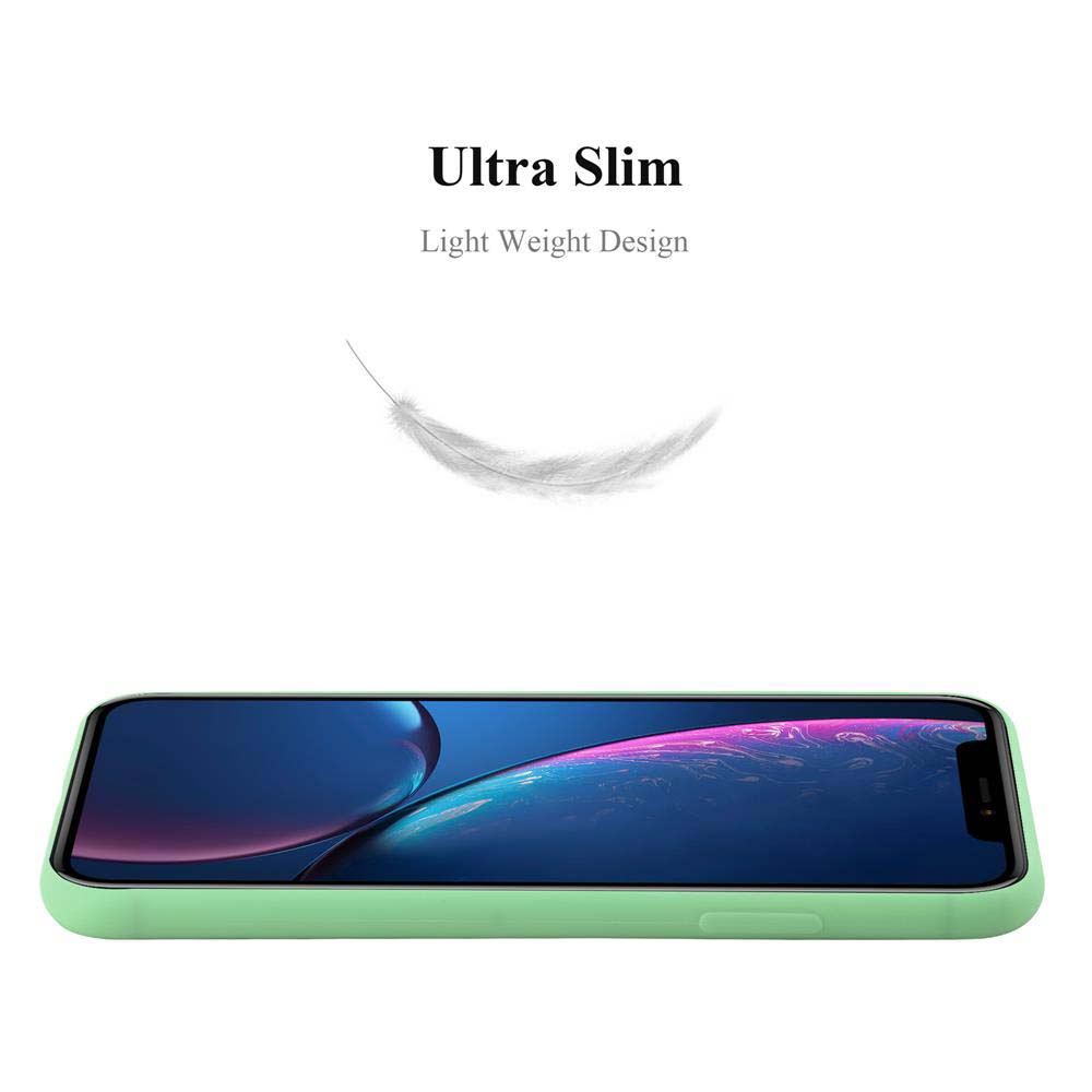 Uno smartphone con una custodia verde e una grafica di piuma sopra. Il testo dice 'Ultra Slim'.