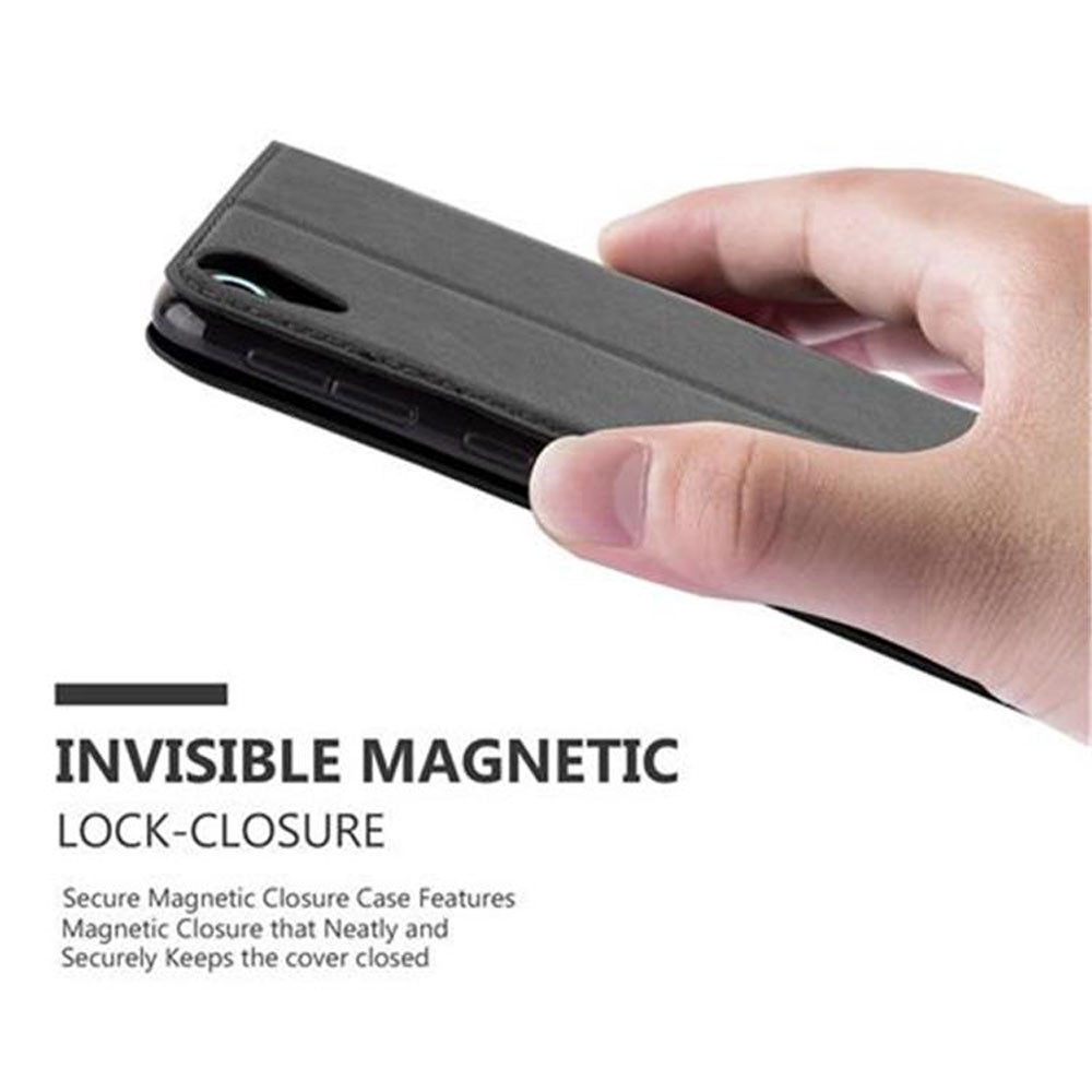 Mano che apre una custodia grigia. Testo: Chiusura magnetica invisibile per la cover.